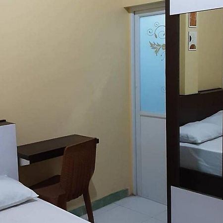 Guest House Syariah Lp3B Brebes Redpartner Exterior foto